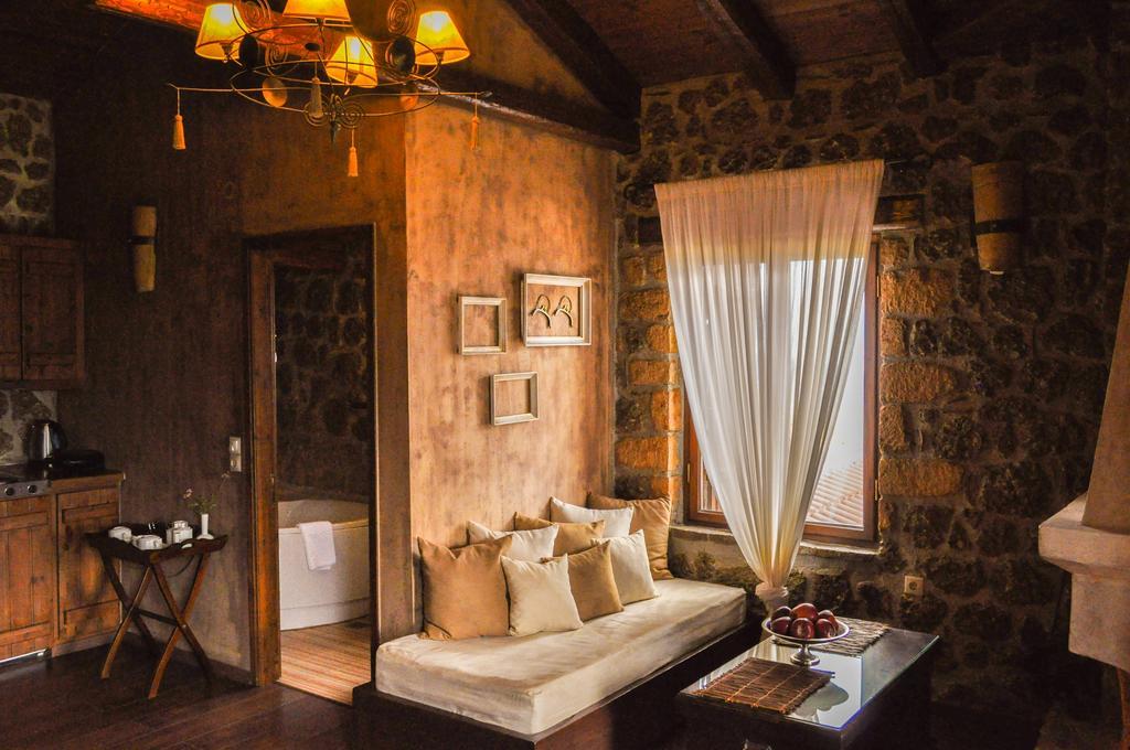 Nymfes Guesthouse Synikia Mesi Trikalon ห้อง รูปภาพ