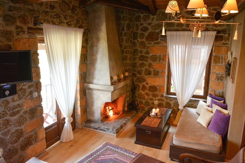 Nymfes Guesthouse Synikia Mesi Trikalon ห้อง รูปภาพ