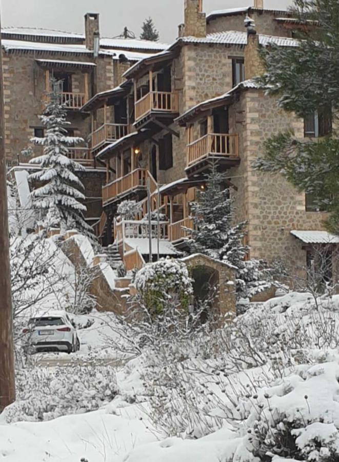 Nymfes Guesthouse Synikia Mesi Trikalon ภายนอก รูปภาพ